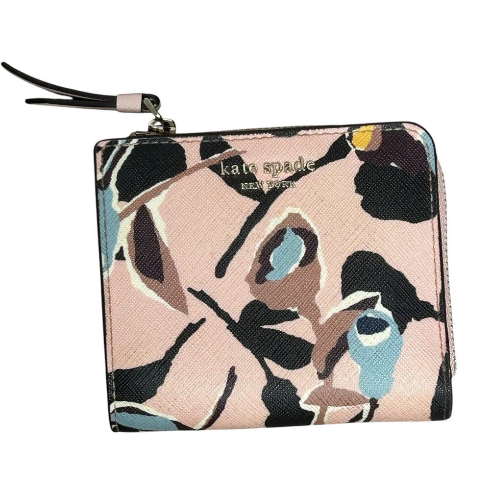 Kate Spade Cameron Paper Rose Small L-Zip Bifold Wallet